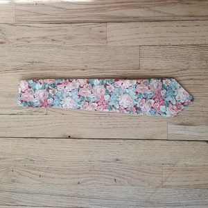Cotton floral print tie